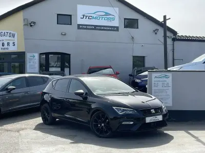 Used Seat Leon Black Edition 150 HP (110 kW) 2019 Black Hatchback