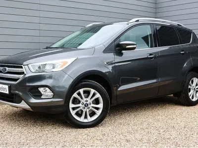 Used Ford Kuga Titanium 150 HP (110 kW) 2017 Grey SUV