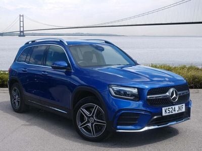 Mercedes GLB220