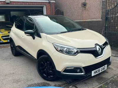 Used Renault Captur Dynamique 2016 Cream SUV