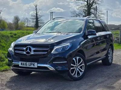Usado Mercedes GLE250 2016 Preto Carrinha