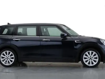 Used Mini Cooper Clubman Classic 2019 Blue and black Estate