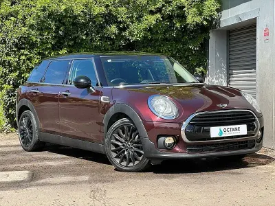 Used Mini Cooper Clubman 136 HP (100 kW) 2016 Maroon Estate