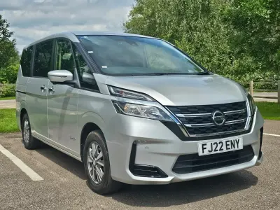 Used Nissan Serena 360º 2022 Silver MPV