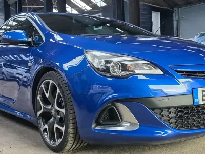 Used Vauxhall Astra GTC S 280 HP (205 kW) 2018 Blue Hatchback