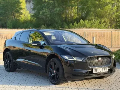 Usado Jaguar I-Pace SE 294 kW (400 HP) 2020 Preto SUV