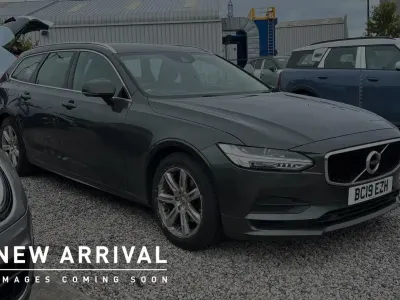 Used Volvo V90 Momentum 187 HP (137 kW) 2019 Grey Estate