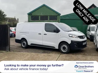 Used Vauxhall Vivaro Sportive 2021 White MPV
