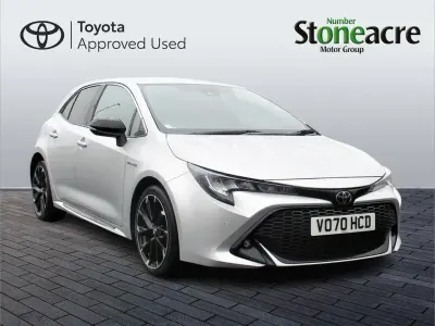 Used Toyota Corolla Sport 122 HP (89 kW) 2020 Silver Hatchback