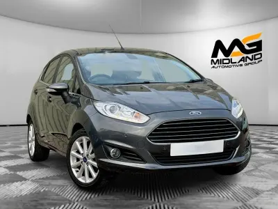 Second-hand Ford Fiesta Titanium 2017 Gri Hatchback
