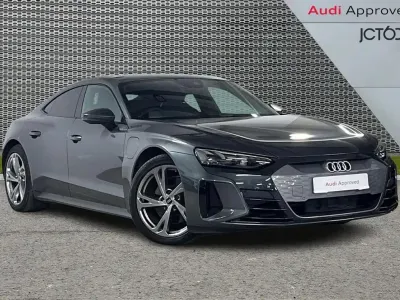 Used Audi e-tron GT quattro Comfort 384 kW (523 HP) 2022 Grey Sedan