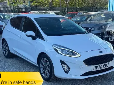 Begagnad Ford Fiesta Trend 2020 Vit Halvkombi