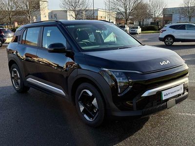 Black New 2025 Kia EV3 Air SUV | £30,000 (Fair price)