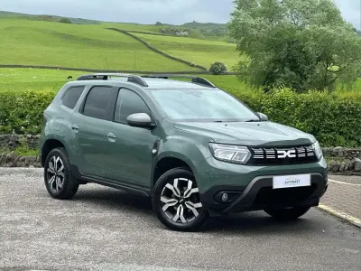Used Dacia Duster Journey 150 HP (110 kW) 2023 Green SUV