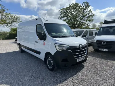 Usado Renault Master 2023 Branco Monovolume