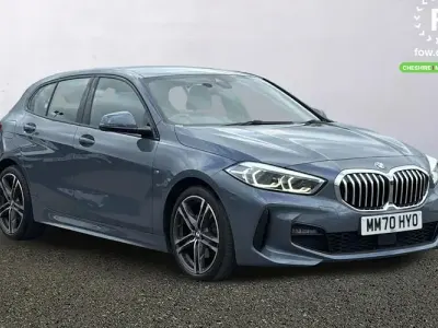 Usado BMW 118 M Sport 140 HP (102 kW) 2020 Cinzento Citadino