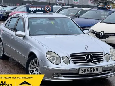 Used Mercedes E220 Avantgarde 150 HP (110 kW) 2005 Silver Sedan