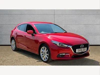 Used Mazda 3 Inclusive 121 HP (88 kW) 2018 Red Hatchback