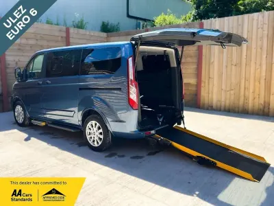 Used Ford Tourneo 2021 Blue MPV