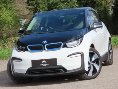 Begagnad BMW i3 125 kW (170 HK) 2019 Vit Halvkombi