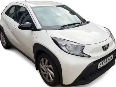 Used Toyota Aygo PURE 71 HP (52 kW) 2024
