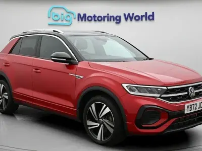 Used VW T-Roc R-line 150 HP (110 kW) 2023 Red SUV