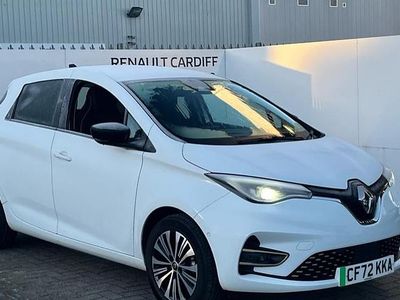 White Used 2022 Renault Zoe Techno Hatchback | £11,947 (Fair price)