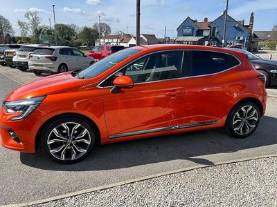 Used Renault Clio V Version S 2020 Orange Hatchback