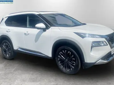 New Nissan X-Trail Tekna 163 HP (119 kW) 2026 Pearl white SUV