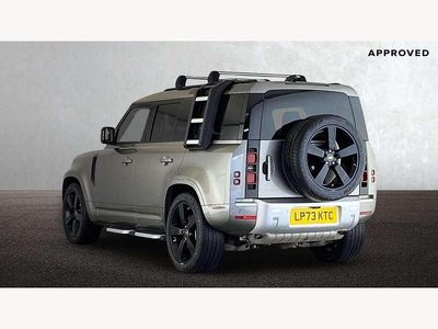 Usado Land Rover Defender 400 HP (294 kW) 2024 Prateado SUV