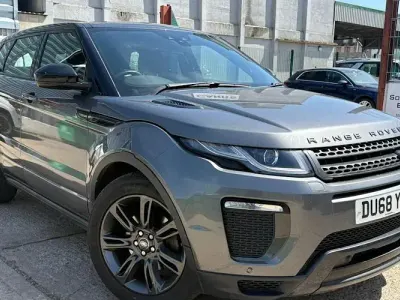 Used Land Rover Range Rover evoque Landmark 179 HP (131 kW) 2018 Hatchback