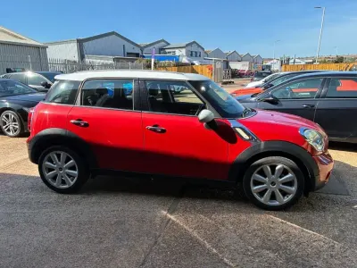 Used Mini Cooper SD Countryman 143 HP (105 kW) 2015 Red SUV