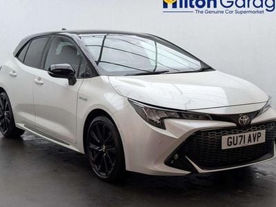 Used Toyota Corolla Sport 184 HP (135 kW) 2021 White/black Hatchback