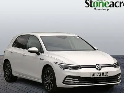 Used VW Golf VIII Edition 150 HP (110 kW) 2023 White Hatchback