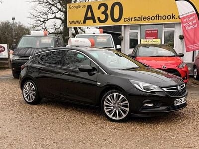 Used Vauxhall Astra SRi 150 HP (110 kW) 2016 Black Hatchback