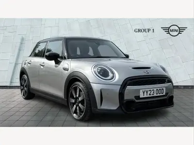 Used Mini Cooper S Exclusive 178 HP (130 kW) 2023 Silver Hatchback