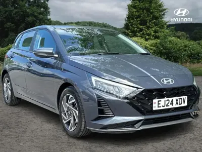 Used Hyundai i20 Advanced 99 HP (72 kW) 2024 Grey Hatchback