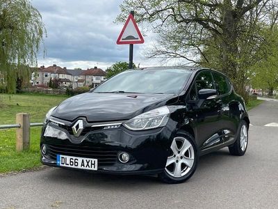 Used Renault Clio IV Dynamique 2016 Black Hatchback