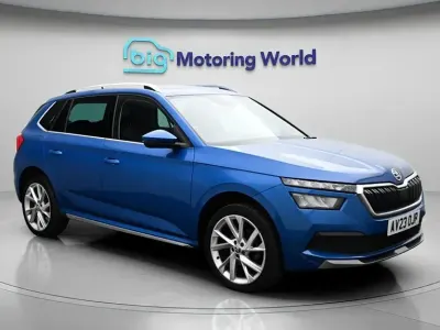 Begagnad Skoda Kamiq SE L Executive 110 HK (80 kW) 2023 Blå SUV