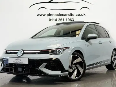 Used VW Golf VIII GTI Clubsport 320 HP (235 kW) 2025