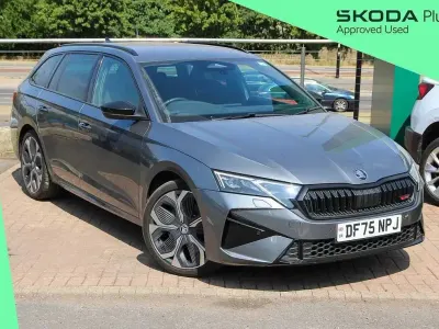 Used Skoda Octavia vRS 265 HP (194 kW) 2025 Graphite grey metallic Estate