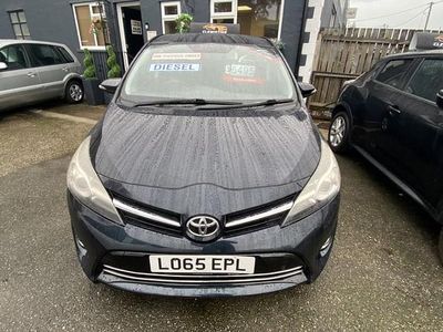 Grey Used 2015 Toyota Verso MPV | £4,995 (Fair price)