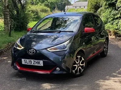 Used Toyota Aygo Trend 72 HP (52 kW) 2019 Grey Hatchback