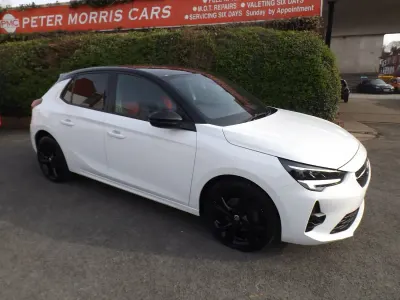 Used Vauxhall Corsa SRi 100 HP (73 kW) 2020 White Hatchback