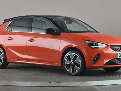 Used Vauxhall Corsa-e Elite 100 kW (136 HP) 2022 Orange Hatchback