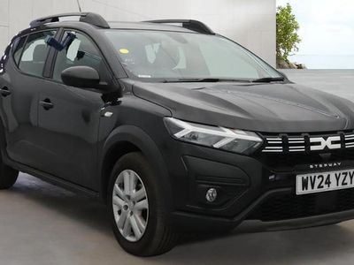 Begagnad Dacia Sandero Expression 91 HK (66 kW) 2024 Svart Halvkombi