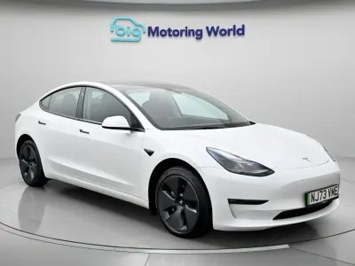 Used Tesla Model 3 Long Range RWD 235 kW (320 HP) 2023 White Sedan