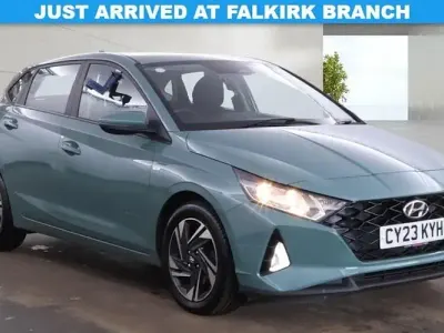 Used Hyundai i20 SE 101 HP (74 kW) 2023 Green Hatchback