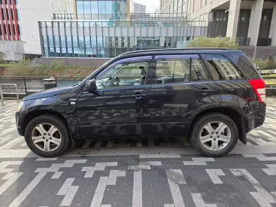 Używany Suzuki Grand Vitara 129 KM (94 kW) 2007 Czarny SUV