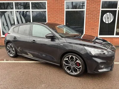 Used Ford Focus ST-Line X 125 HP (91 kW) 2021 Black Hatchback